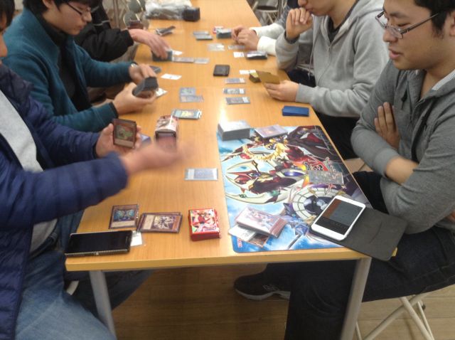 遊戯王プレイマット争奪戦 - カードボックス玉島店のブログ 遊戯王プレイマット争奪戦 - カードボックス玉島店のブログ